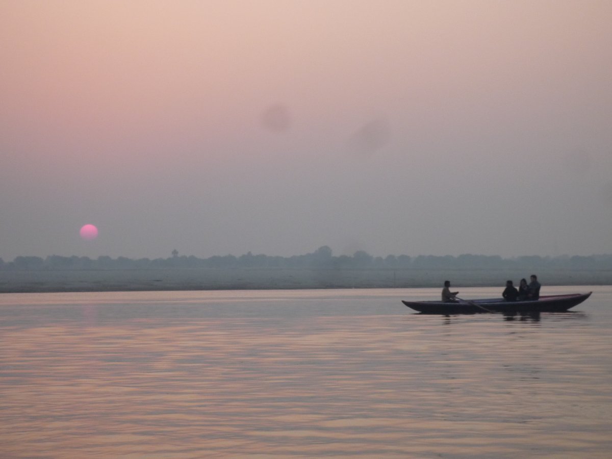 Sunrise - Bank of river Ganga70